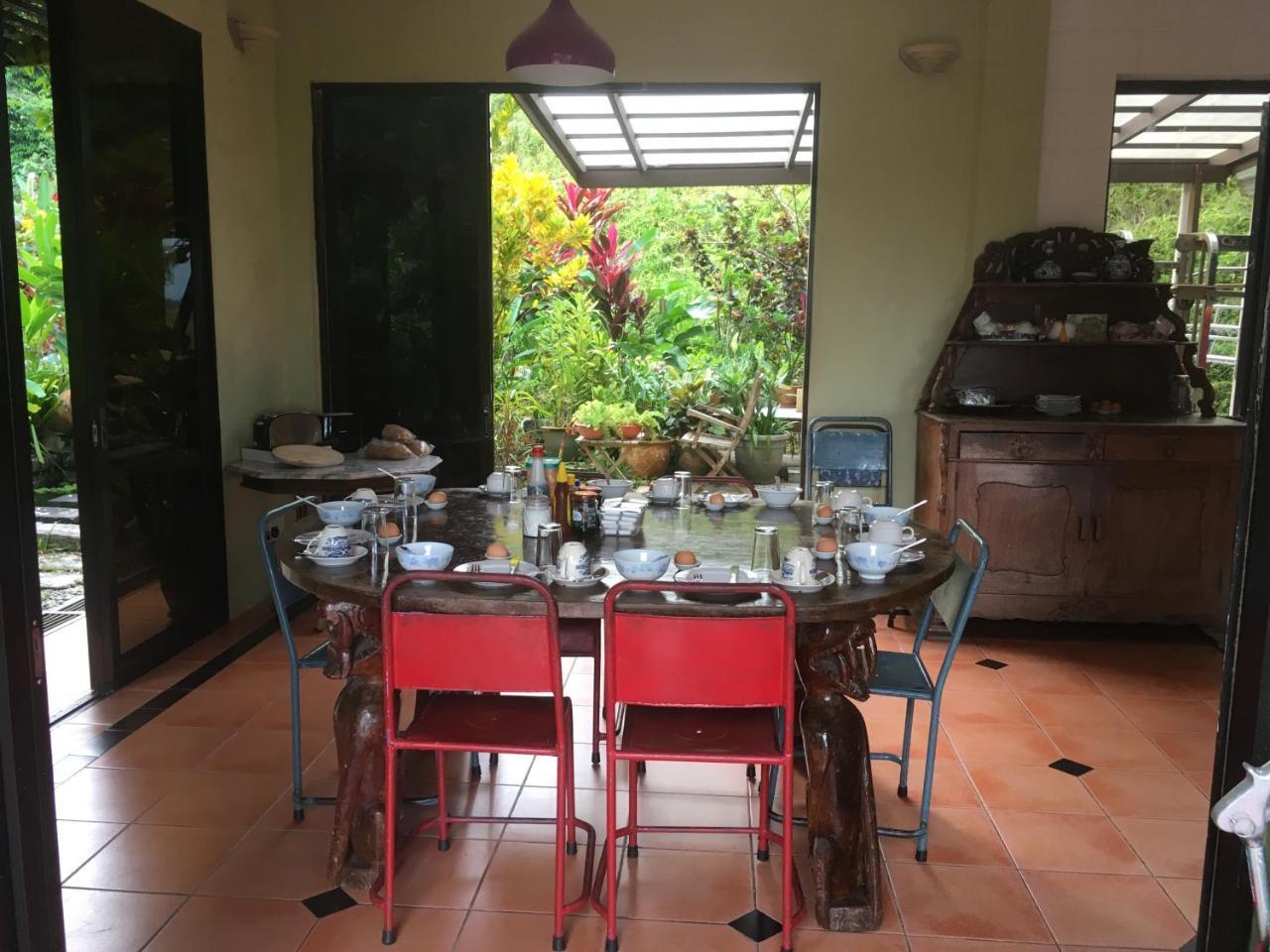 Nanga Damai Homestay Santubong Exteriör bild